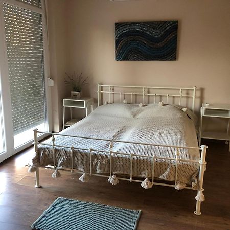 Crystal Spas Apartman-Balaton Zamárdi Exterior foto